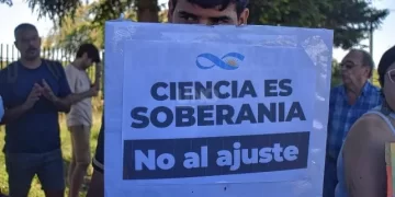 Dura carta de 68 premios Nobel a Milei: instan a revertir recortes presupuestarios en ciencia