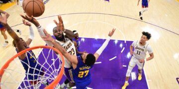 LeBron James se convirtió en el primer jugador con 40.000 puntos en la NBA  