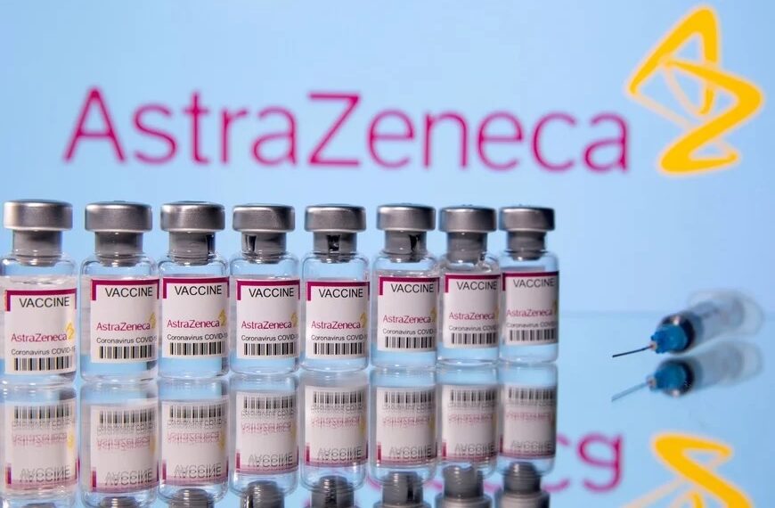 AstraZeneca reconoció efectos secundarios “poco comunes” de su vacuna contra el covid-19
