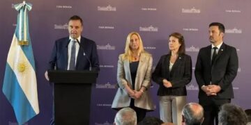 «Héroes de Malvinas», el nuevo nombre que el Gobierno le dio a un salón histórico de la Casa Rosada