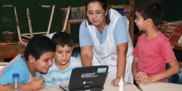 La escuela rural 503 de San Ignacio ya cuenta con la primera antena Starlink