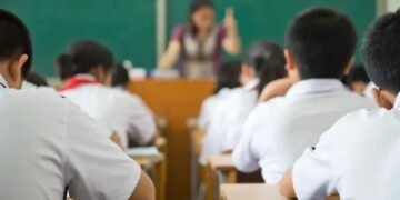Vouchers educativos: el requisito clave para cobrar la ayuda en abril 2024
