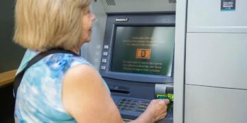 El Gobierno retrasó una semana las fechas de pago para las pensiones no contributivas: cuándo cobran en mayo