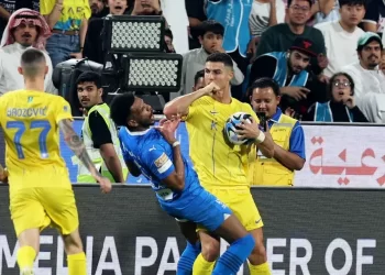 El ataque de furia de Cristiano Ronaldo: expulsión y gestos de agresión