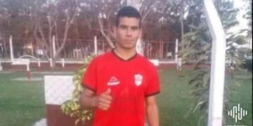 Corrientes: murió un jugador tras chocar contra un muro en pleno partido