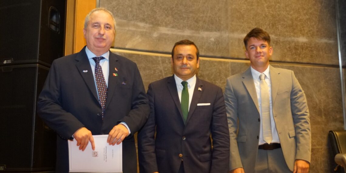 Con su discurso en el Recinto, Passalacqua inauguró un nuevo período de sesiones en la Legislatura