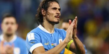 Cavani anunció su retiro de la Selección de Uruguay