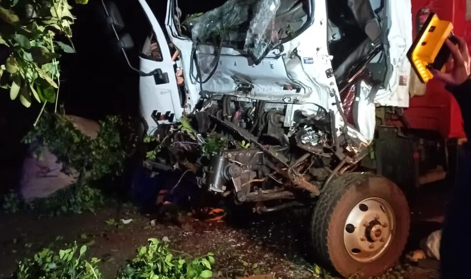 Oberá: choque entre camiones sobre ruta 14 dejó una víctima fatal