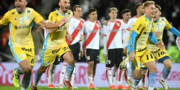 Papelón de River: Temperley se lo empató en el final y lo eliminó en los penales