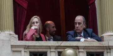 El Gobierno evalúa postergar el Pacto de Mayo si se demora la aprobación de la Ley Bases