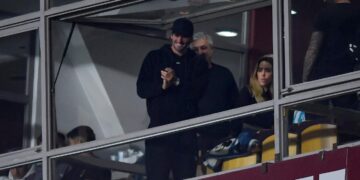 De Paul estuvo presente en el partido de Racing ante Sportivo Luqueño y sorprendió a los hinchas