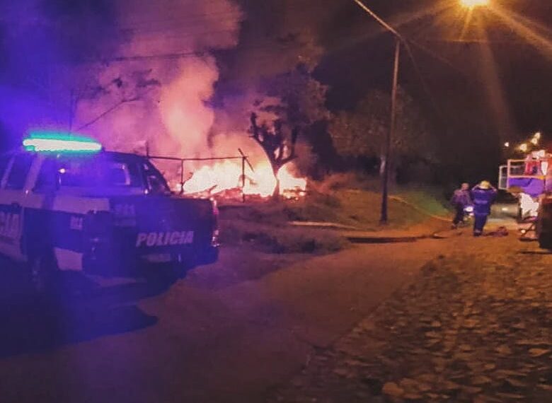 Arrestaron a un hombre por amenazar a un adolescente e incendiar su vivienda