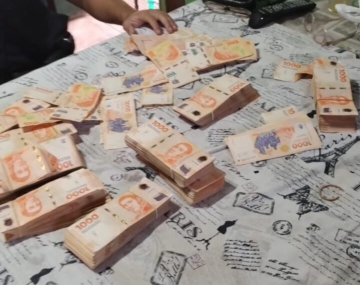 Ex empleado ingresó a la oficina de una distribuidora y se llevó casi 4 millones de pesos: fue detenido