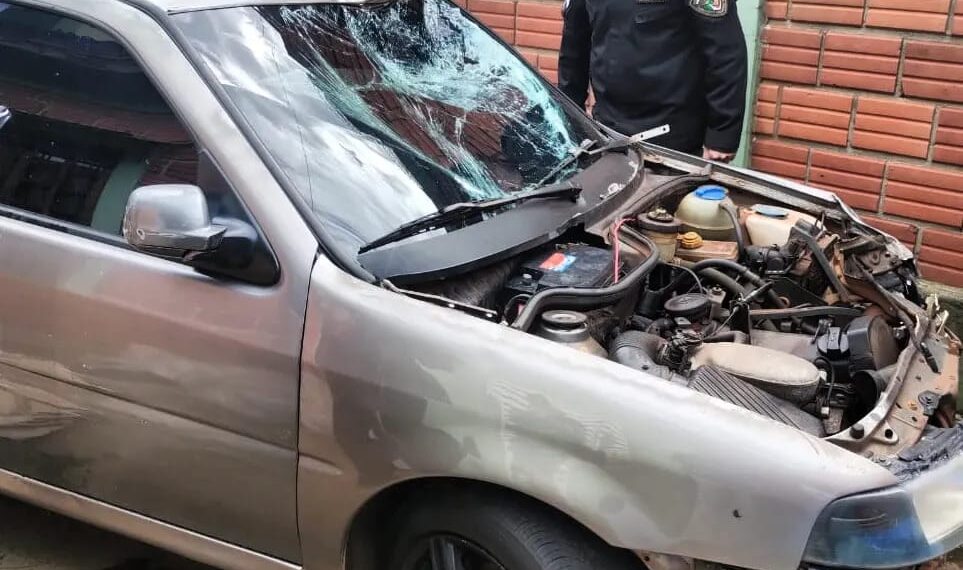 Una mujer atropelló a un motociclista y se dio a la fuga: fue detenida tras un allanamiento