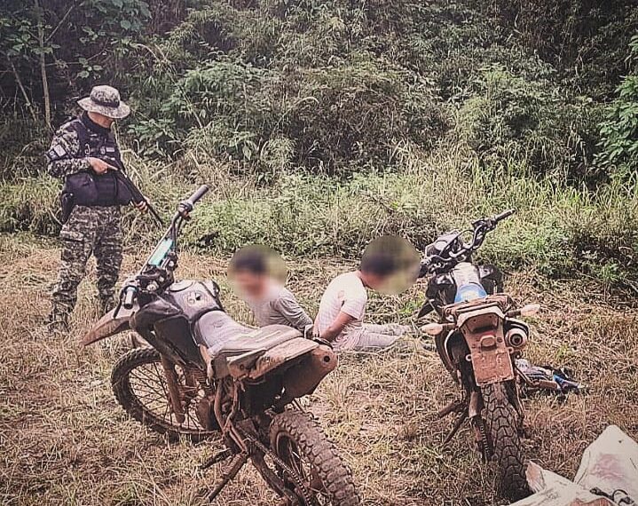 Desmantelaron un campamento de cazadores furtivos y detuvieron a dos hombres