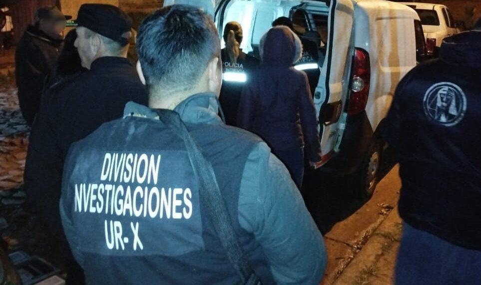 Realizaron tres allanamientos por la causa del supuesto rapto en Garupá: hay un detenido y múltiples secuestros