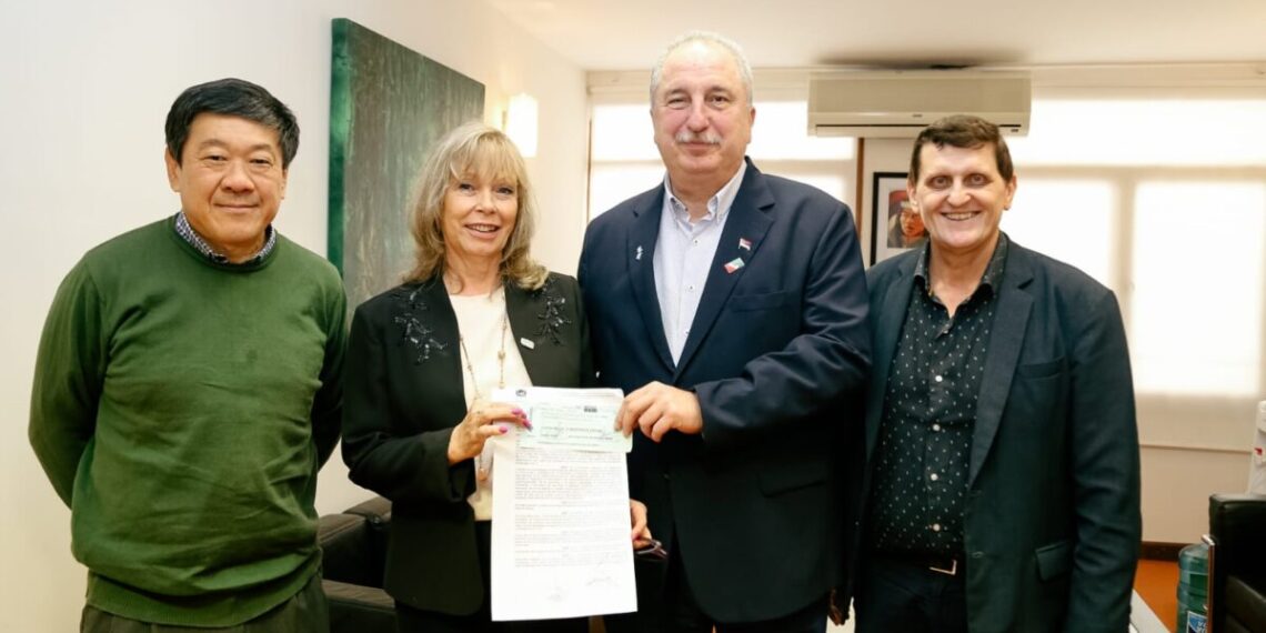 El Gobierno de Misiones otorgó un subsidio a la UNaM para fortalecer su funcionamiento y desarrollo académico