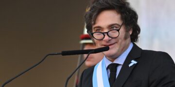Milei presentó su renuncia al derecho a la jubilación de privilegio ante la ANSES
