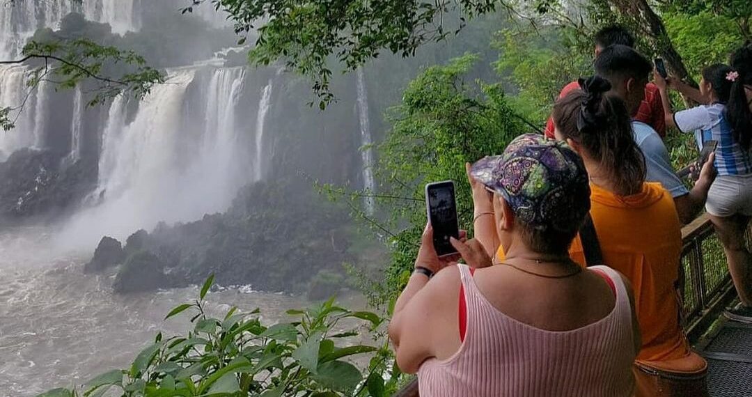 Misiones registró un 82% promedio de ocupación de alojamiento en el finde XXL