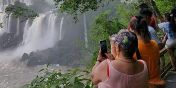 Misiones registró un 82% promedio de ocupación de alojamiento en el finde XXL