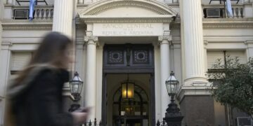 Con tasas más bajas, en mayo crecieron los créditos bancarios y alcanzaron la mayor suba mensual en 4 años