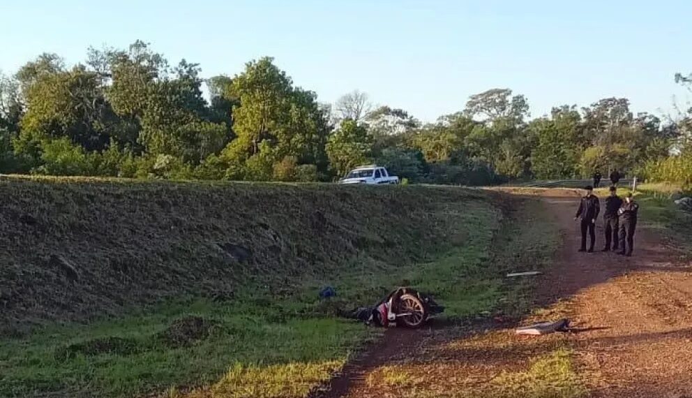 Motociclista murió al despistar en Olegario Víctor Andrade