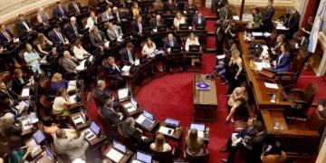El Senado convocó oficialmente a sesionar por la Ley Ómnibus y el paquete fiscal el próximo miércoles