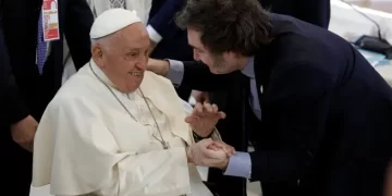 Cumbre del G7: Milei saludó al Papa Francisco y a Joe Biden en el inicio de su agenda