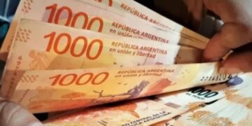 El Gobierno nacional fijó por decreto el Salario Mínimo en $254.231
