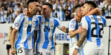 Argentina venció en penales a Ecuador y clasificó a las semifinales de la Copa América