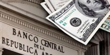 Cuáles son las claves para que la reciente flexibilización del cepo al dólar se pueda transformar en su eliminación total