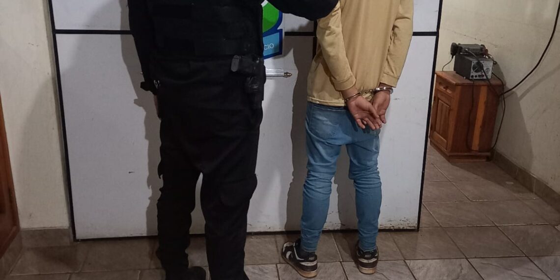 Tenía más de 2 millones y afirmó que cobró una deuda, pero lo había robado en Andresito