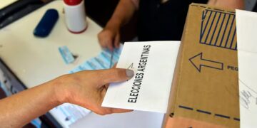 Reforma electoral: el Gobierno evalúa bajar la edad para votar