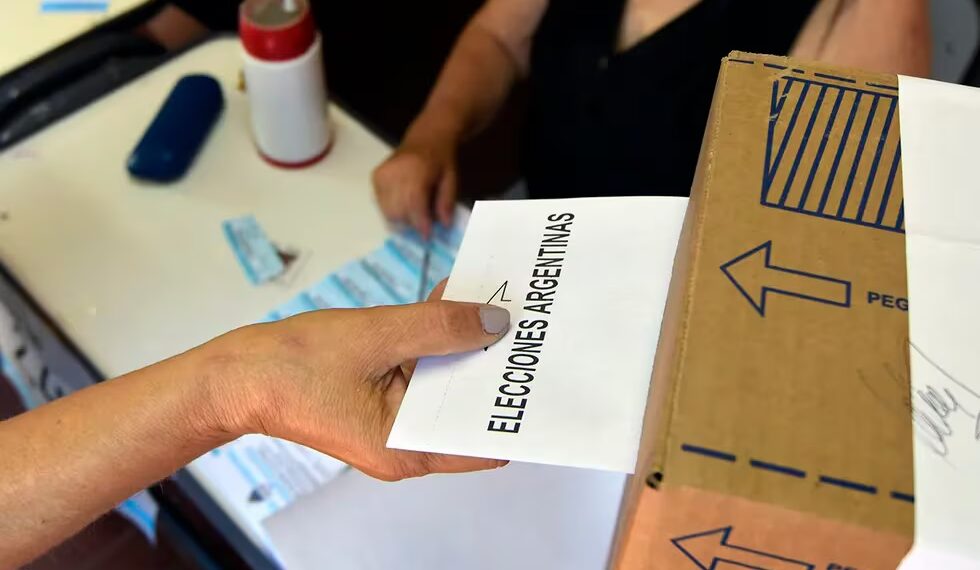 Reforma electoral: el Gobierno evalúa bajar la edad para votar