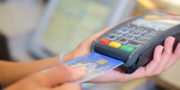 El Gobierno elimina retenciones a cuenta de IVA y Ganancias en ventas de comercios
