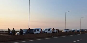 Choque en cadena en el acceso sur de Posadas: una mujer debió ser trasladada al hospital 