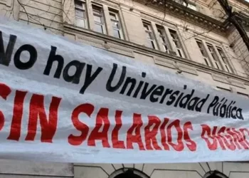 Unam adhirió al paro nacional que reclama mejoras salariales
