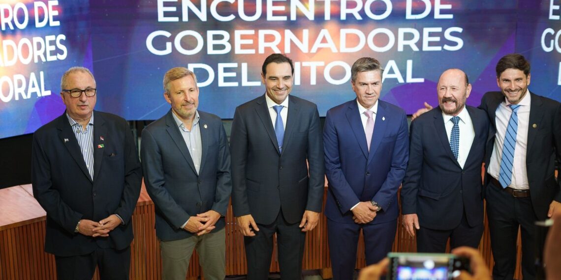 Passalacqua y otros cinco gobernadores del litoral firmaron acuerdo por la integración regional y el federalismo
