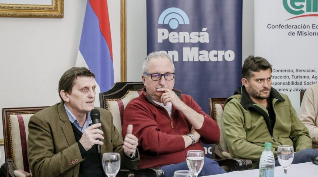 Passalacqua lanzó una nueva línea de créditos destinada a fortalecer al sector tealero de Misiones
