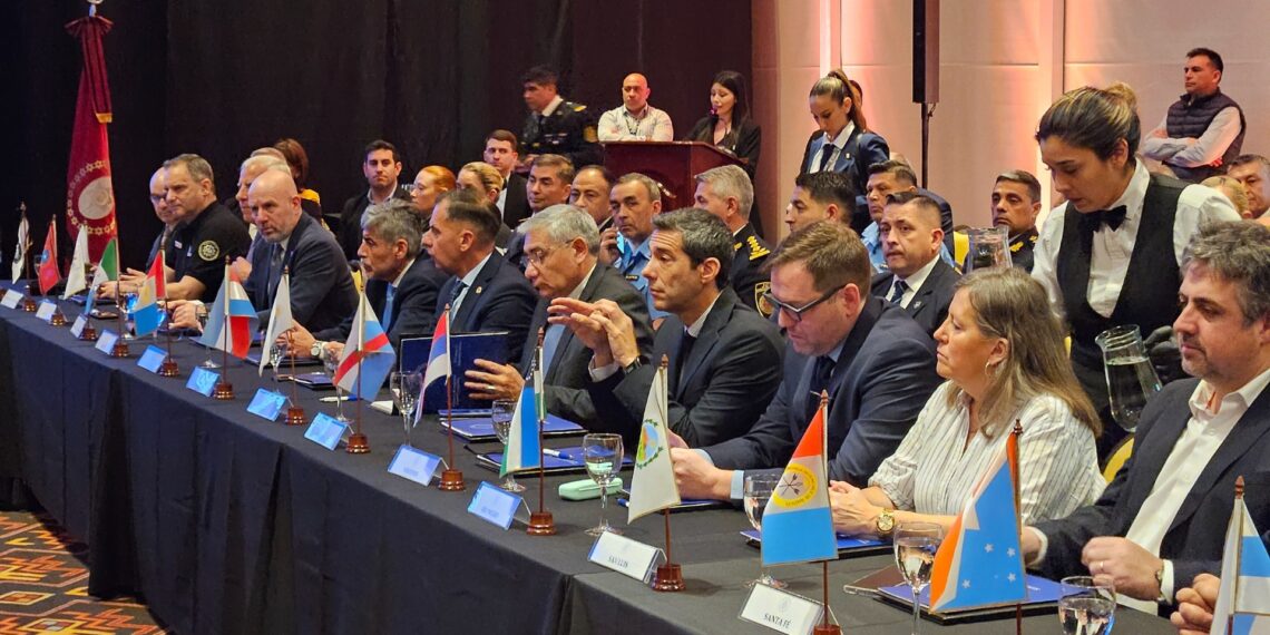 Misiones participó del III Consejo de Seguridad Interior en Salta