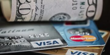 Cómo funcionará la tarjeta de débito en dólares y por qué su uso está ligado a la salida del cepo