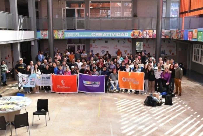 Estudiantes misioneros representarán a Argentina en el Mundial de Robótica en Turquía
