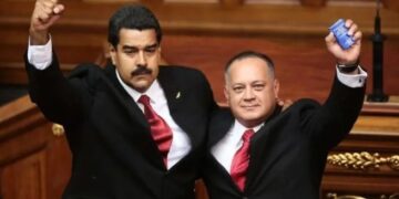 La Justicia argentina pidió la inmediata detención de Nicolás Maduro y Diosdado Cabello