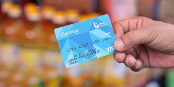 Amplían el límite de edad para la Tarjeta Alimentar y establecen nuevos montos desde octubre