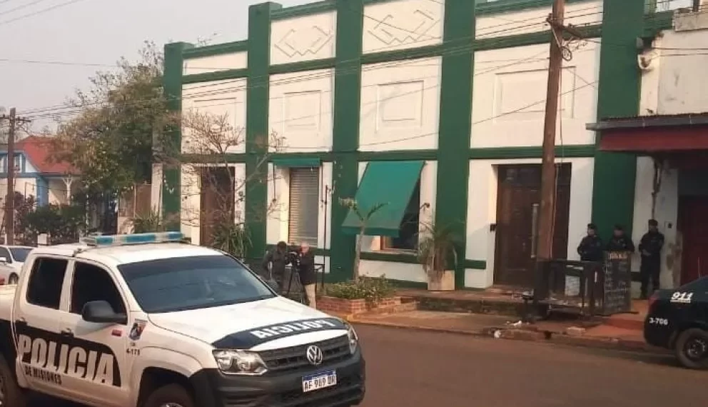Apóstoles: allanan un boliche donde los hermanos Kiczka, acusados de pedofilia, habrían captado a menores