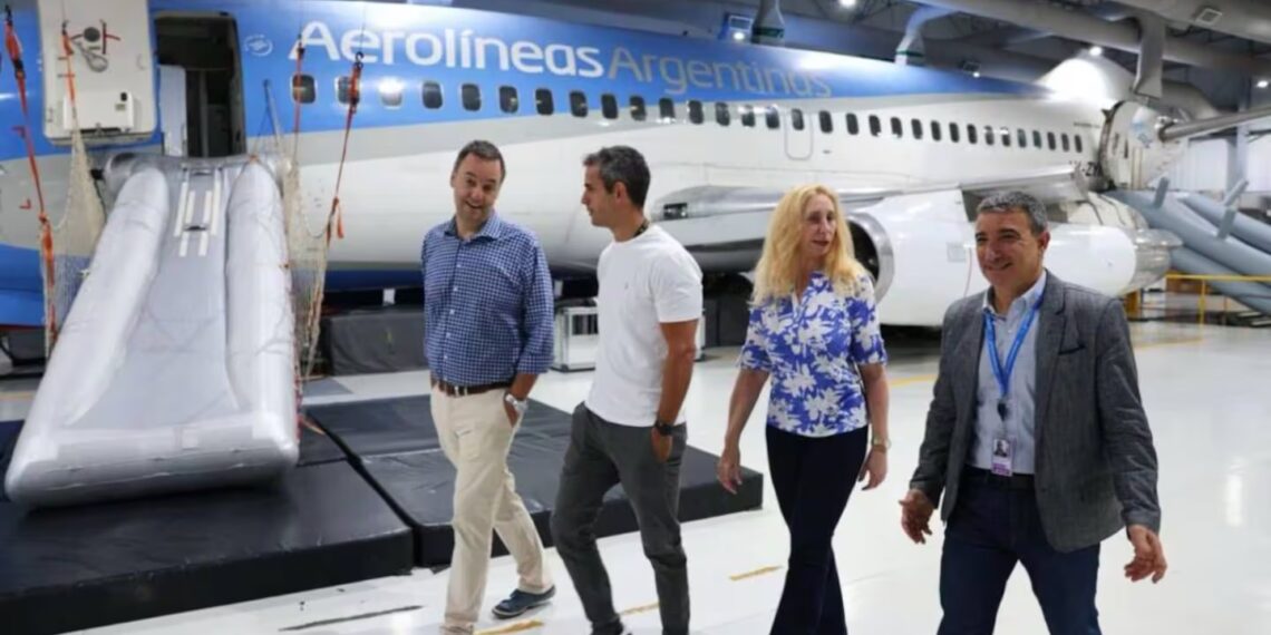 El Gobierno busca avanzar con el Presupuesto 2025 y la privatización de Aerolíneas Argentinas