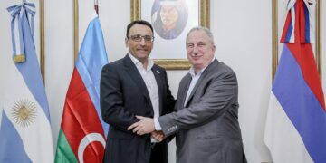 Producción de té y políticas ambientales, los ejes de la reunión entre Passalacqua y el Embajador de Azerbaiyán