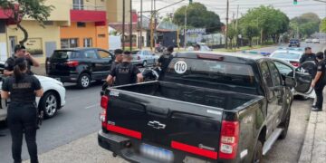 Posadas: Detuvieron a una pareja con dosis de cocaína y una camioneta robada