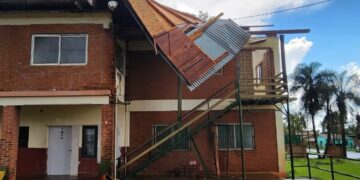 Fuerte temporal afectó a más de cien viviendas en Montecarlo