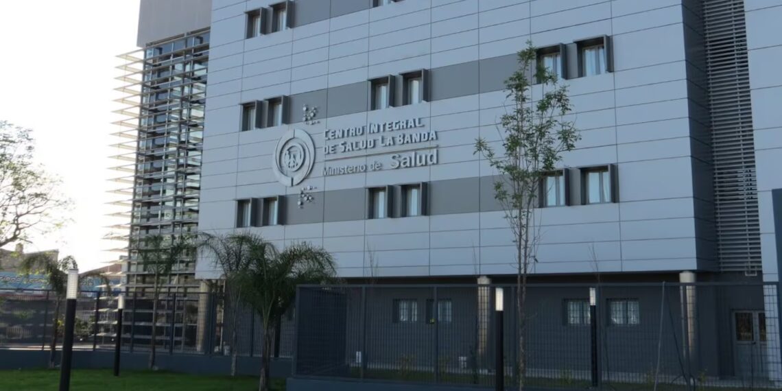 Una mujer llevó a su beba de cinco meses para que “le curen el ojeo” y a las pocas horas murió de neumonía